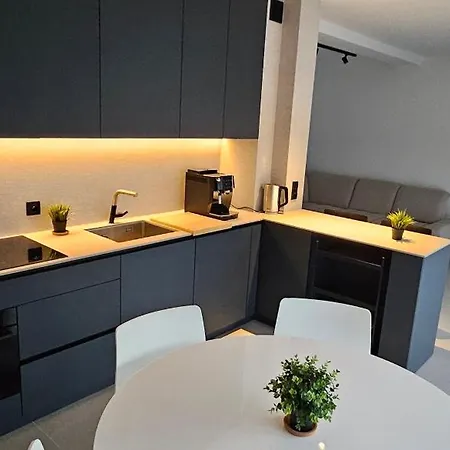 Pine & Sun W Hevenia Apartament *